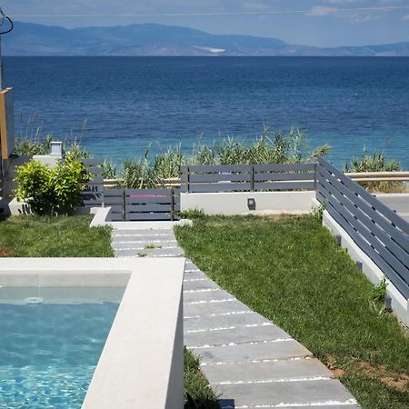 Theros Suites Dhiminio Exteriér fotografie
