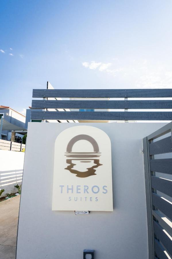 Theros Suites Dhiminio Exteriér fotografie