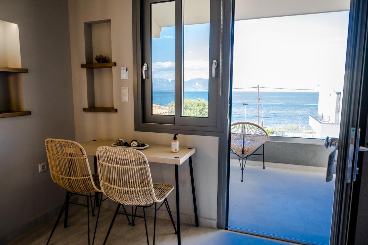 Theros Suites Dhiminio Exteriér fotografie