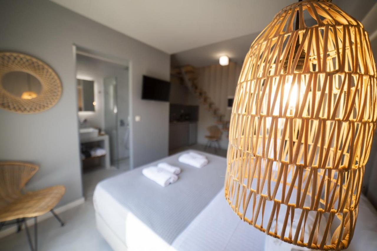 Theros Suites Dhiminio Exteriér fotografie