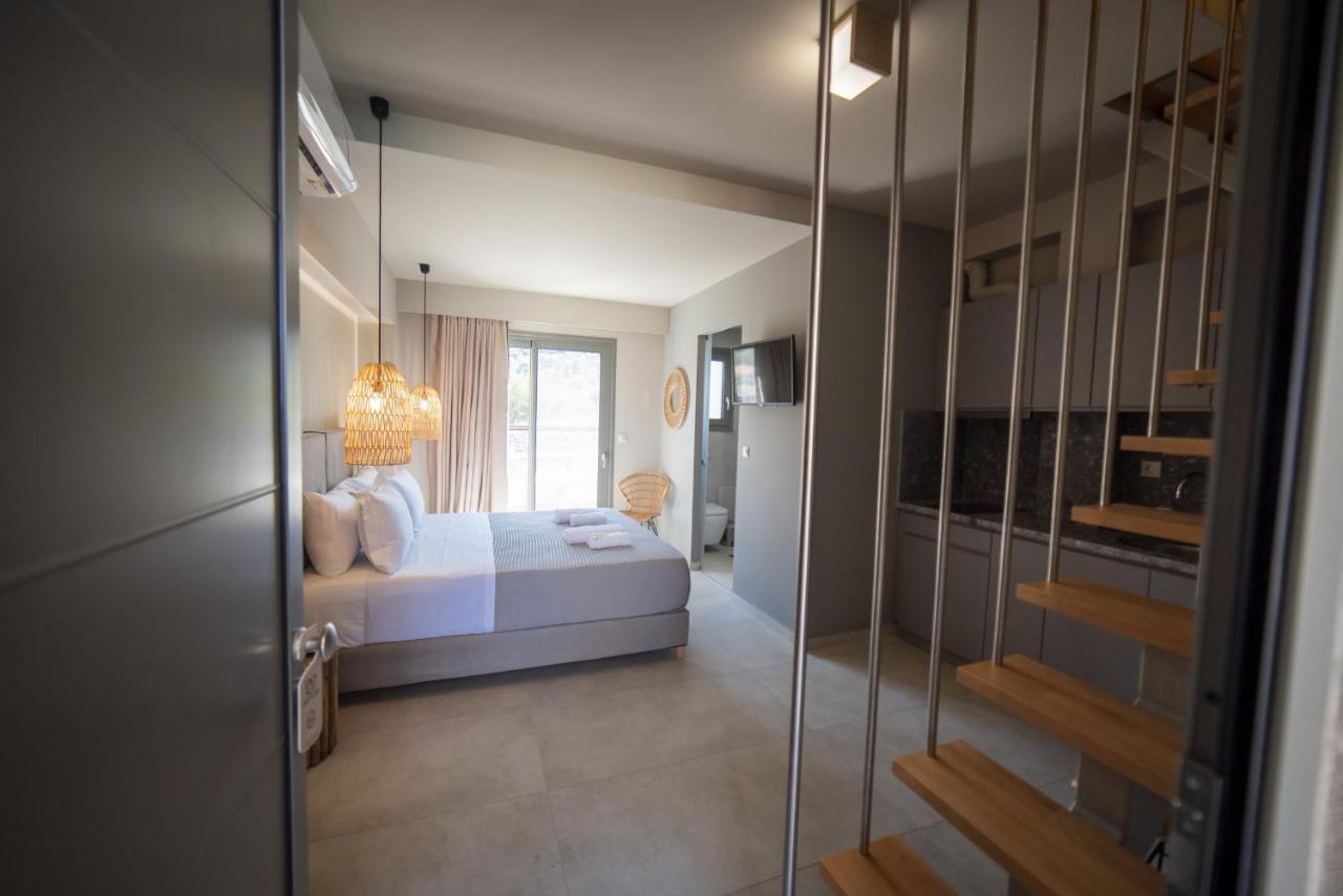 Theros Suites Dhiminio Exteriér fotografie
