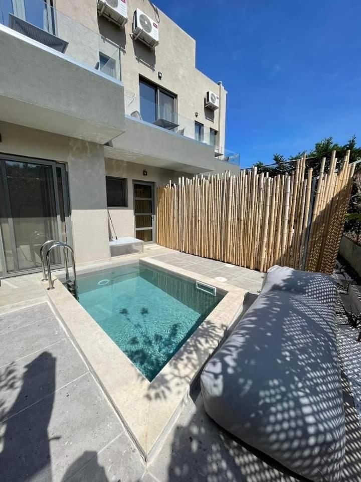 Theros Suites Dhiminio Exteriér fotografie
